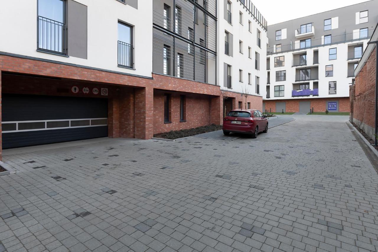 Gate Of City Centre Apartment By Pinpoint Łódź Dış mekan fotoğraf
